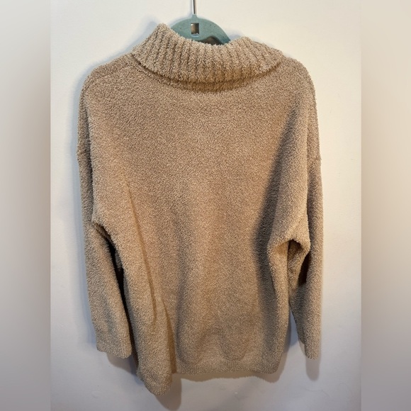 BAREFOOT DREAMS Cozychic Oversized Asymmetrical‎ Cowl Neck Teddy Tunic Sweater - Picture 4 of 8